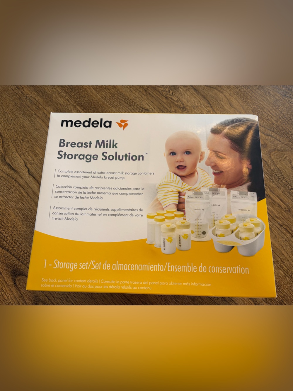Medela breast milk storage solution set lot bags bottles and lids for nursing